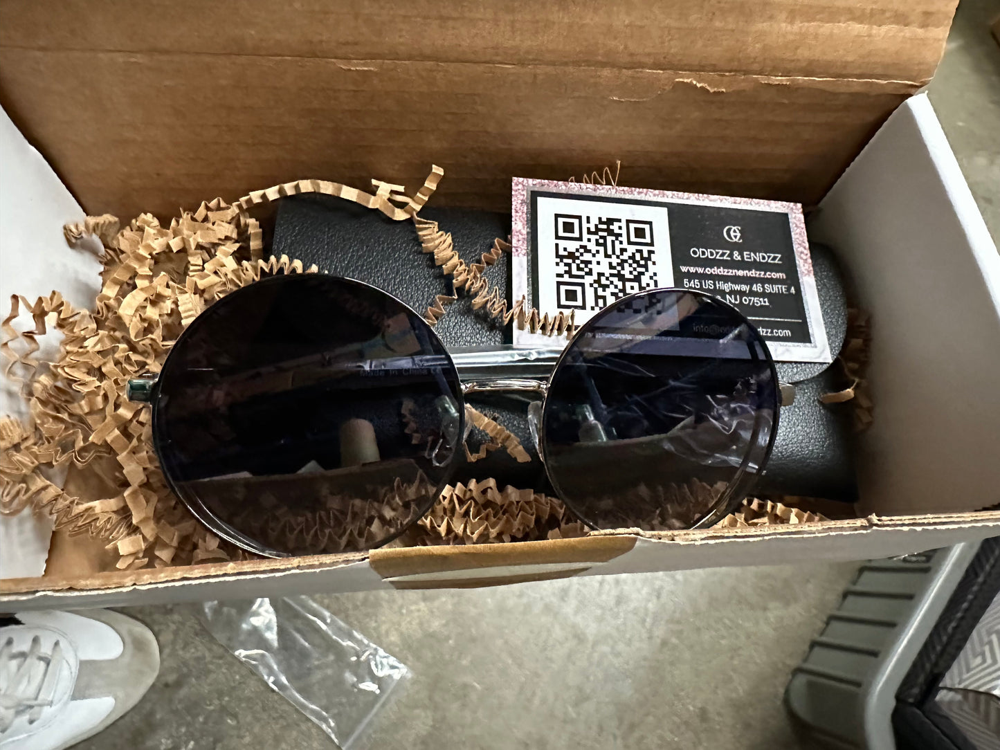 Round John Lennon Sunglasses With Case In Gift Box