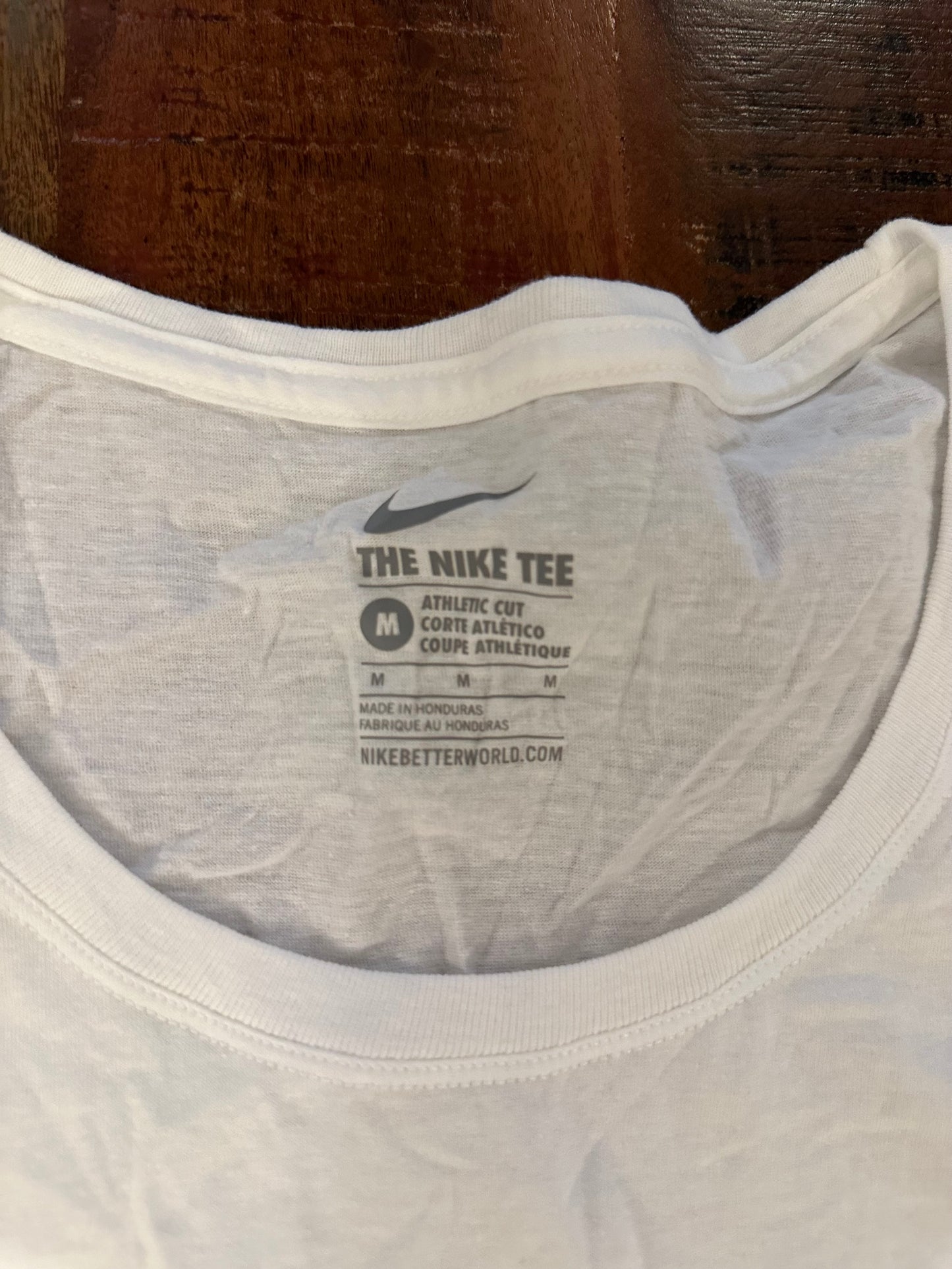 The Nike Tee Women’s White - Medium